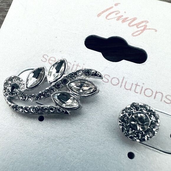 Icing Crystal Asymmetric Silver Stud Earrings - Picture 1 of 1